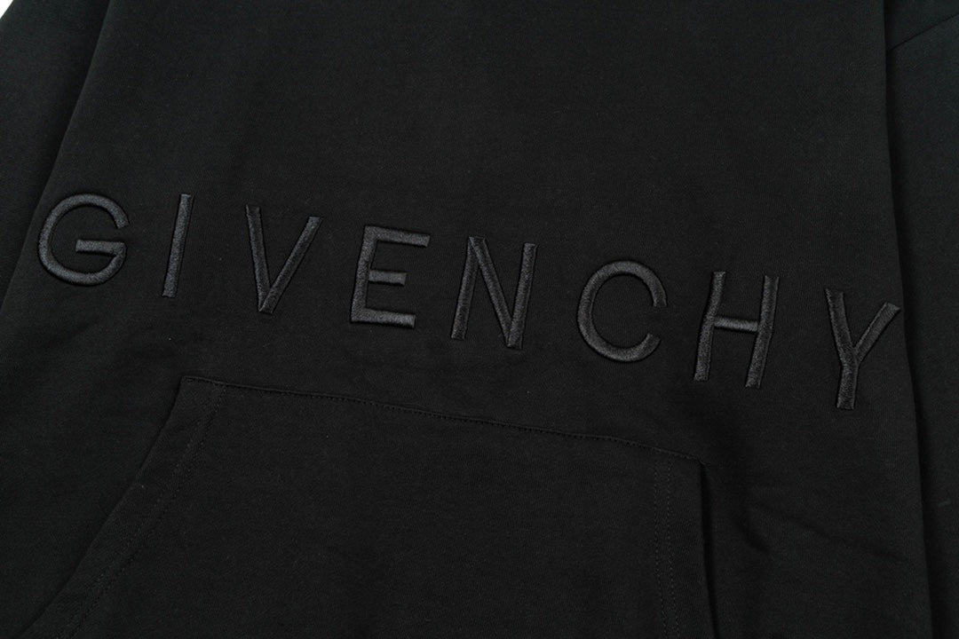 【Givenchy公式旗艦店】好評に付き再入荷!!