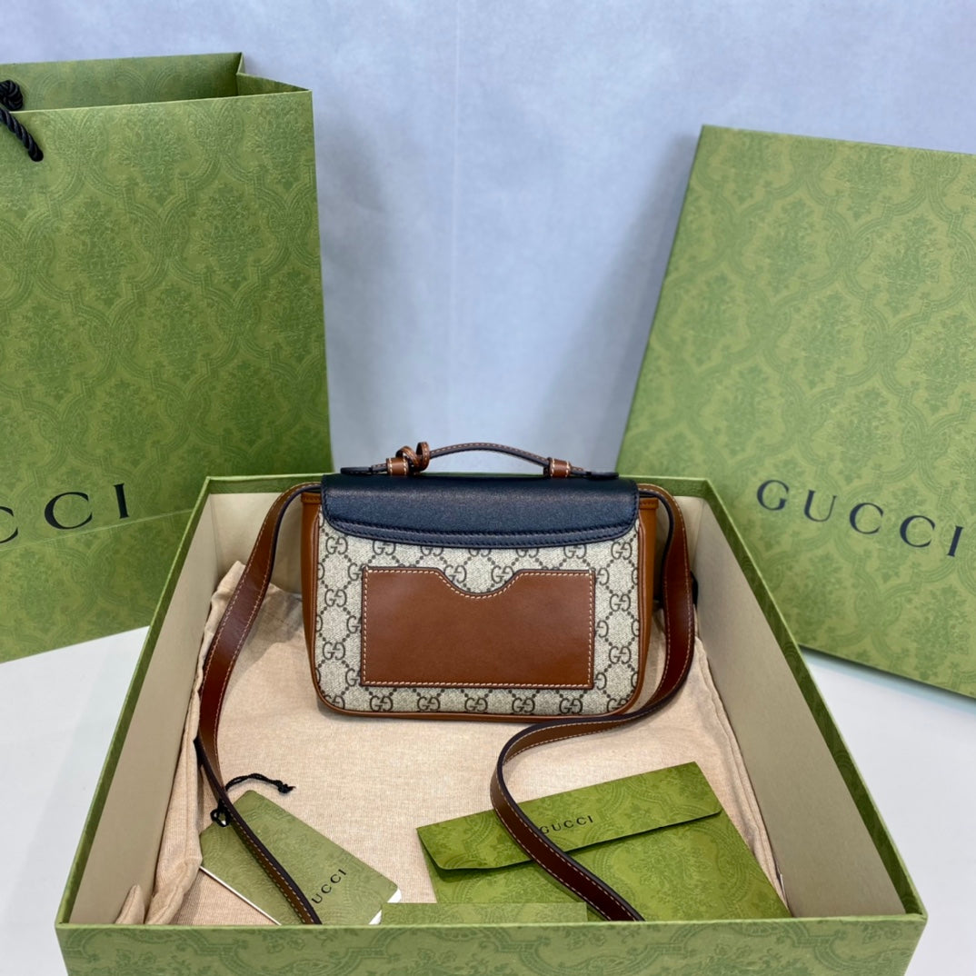 人気商品★GUCCI 𝐆𝐮𝐜𝐜𝐢 𝐩𝐚𝐝𝐥𝐨𝐜𝐤 ポータブルメッセンジャーバッグ