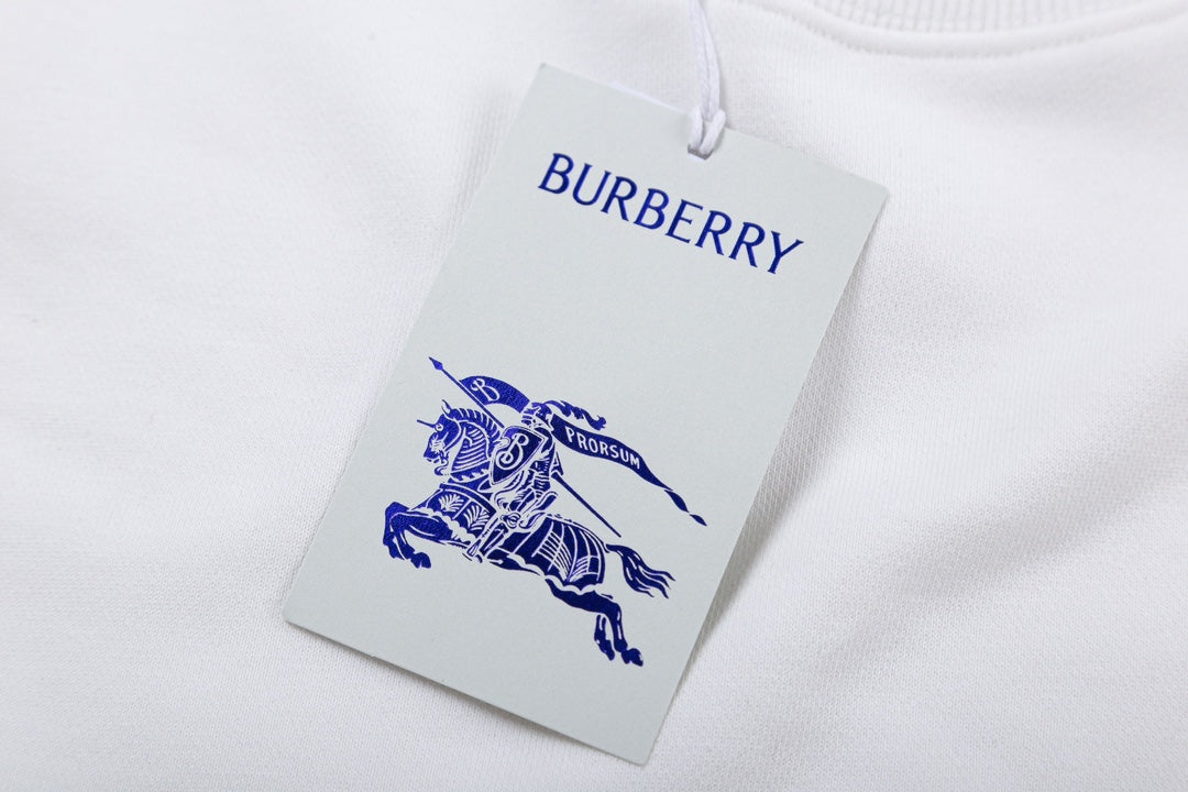 【 Burberry 旗艦店】ご好評に付き再入荷!!