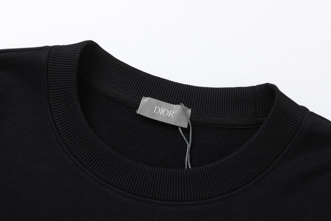 【 Dior 旗艦店】ご好評に付き再入荷!!