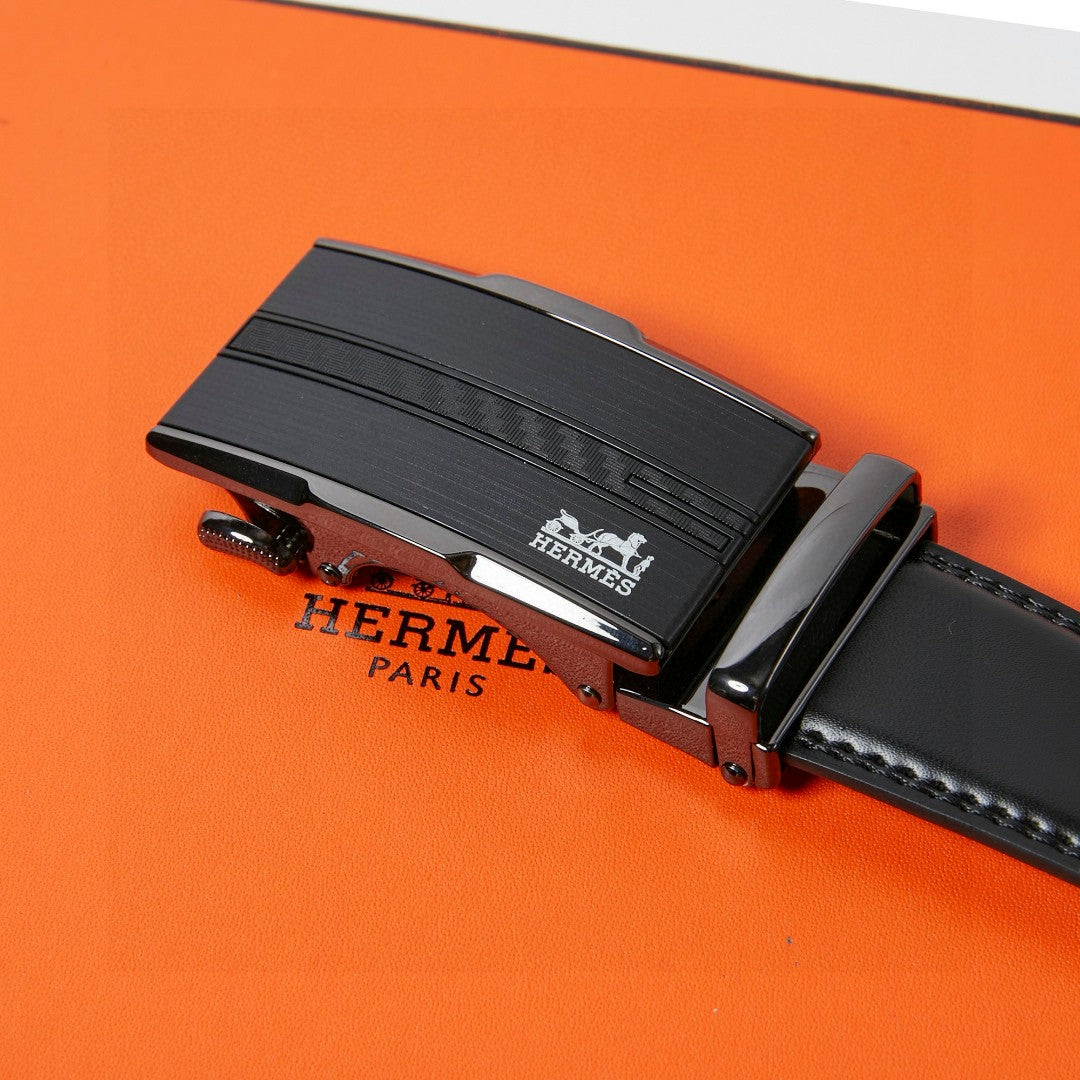 「Hermes 公式 旗艦店」ご好評に付き再入荷!!
