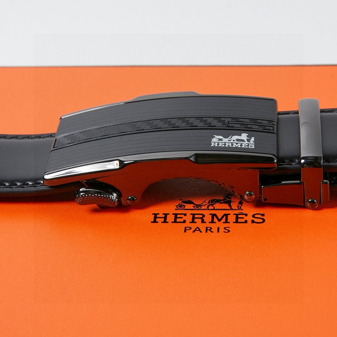 「Hermes 公式 旗艦店」ご好評に付き再入荷!!
