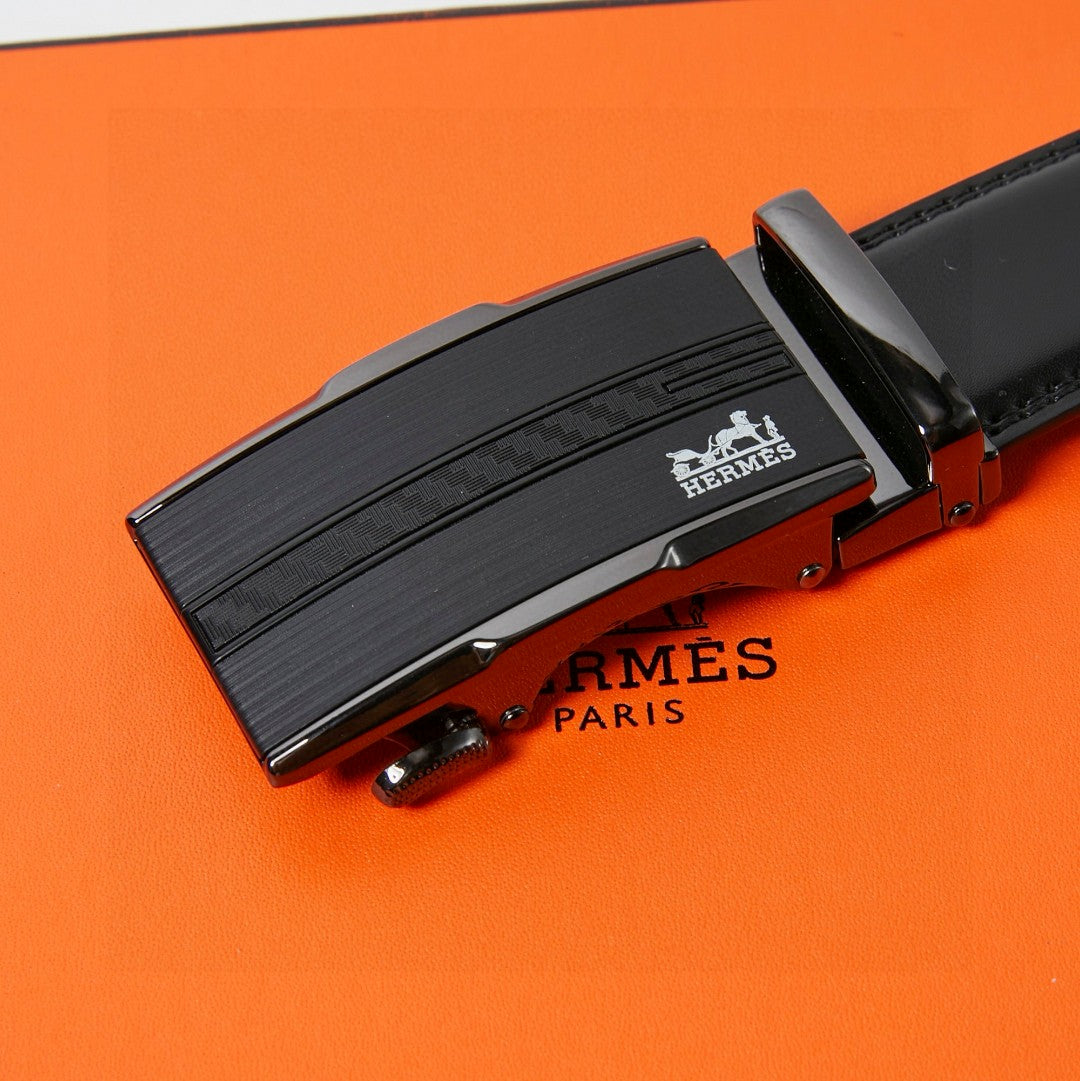 「Hermes 公式 旗艦店」ご好評に付き再入荷!!
