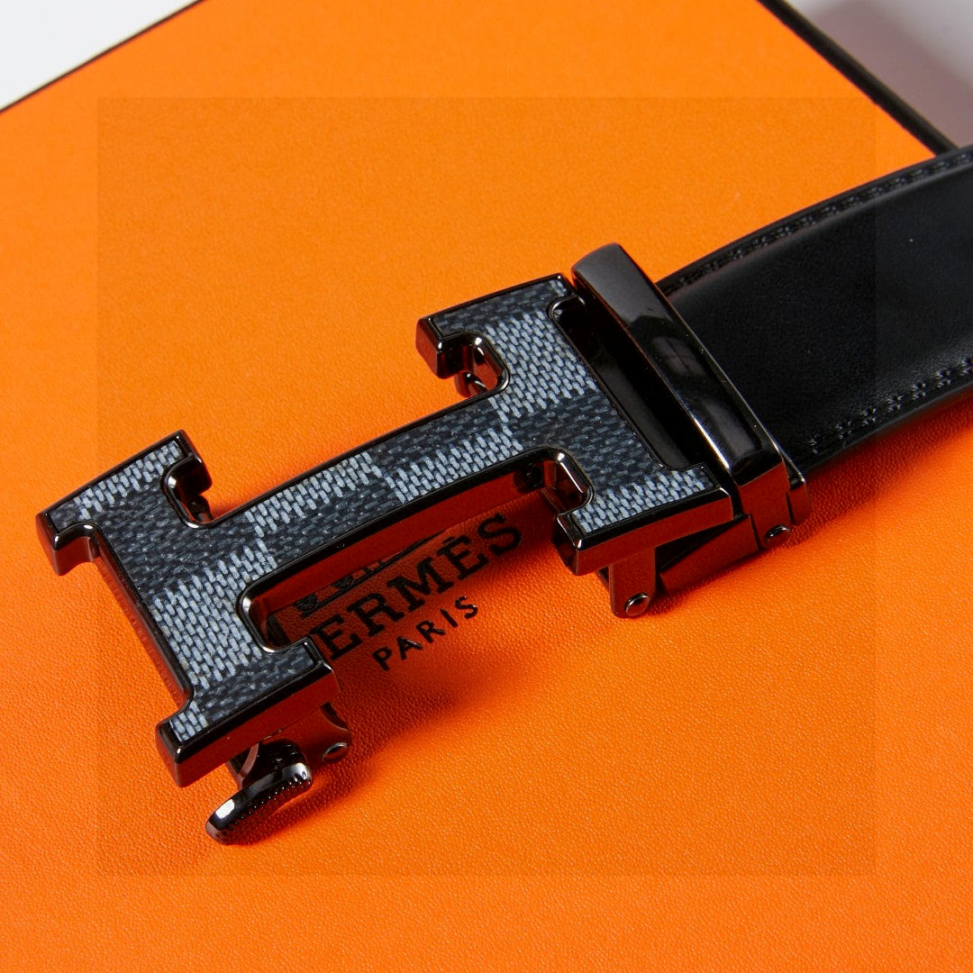 「Hermes 公式 旗艦店」ご好評に付き再入荷!!