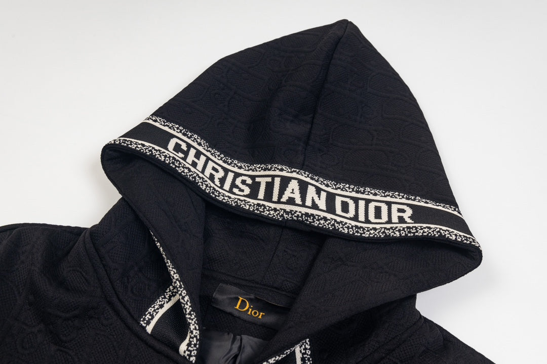【 Dior 旗艦店】ご好評に付き再入荷!!