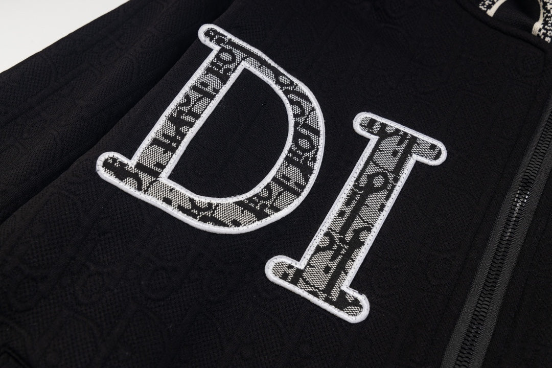 【 Dior 旗艦店】ご好評に付き再入荷!!
