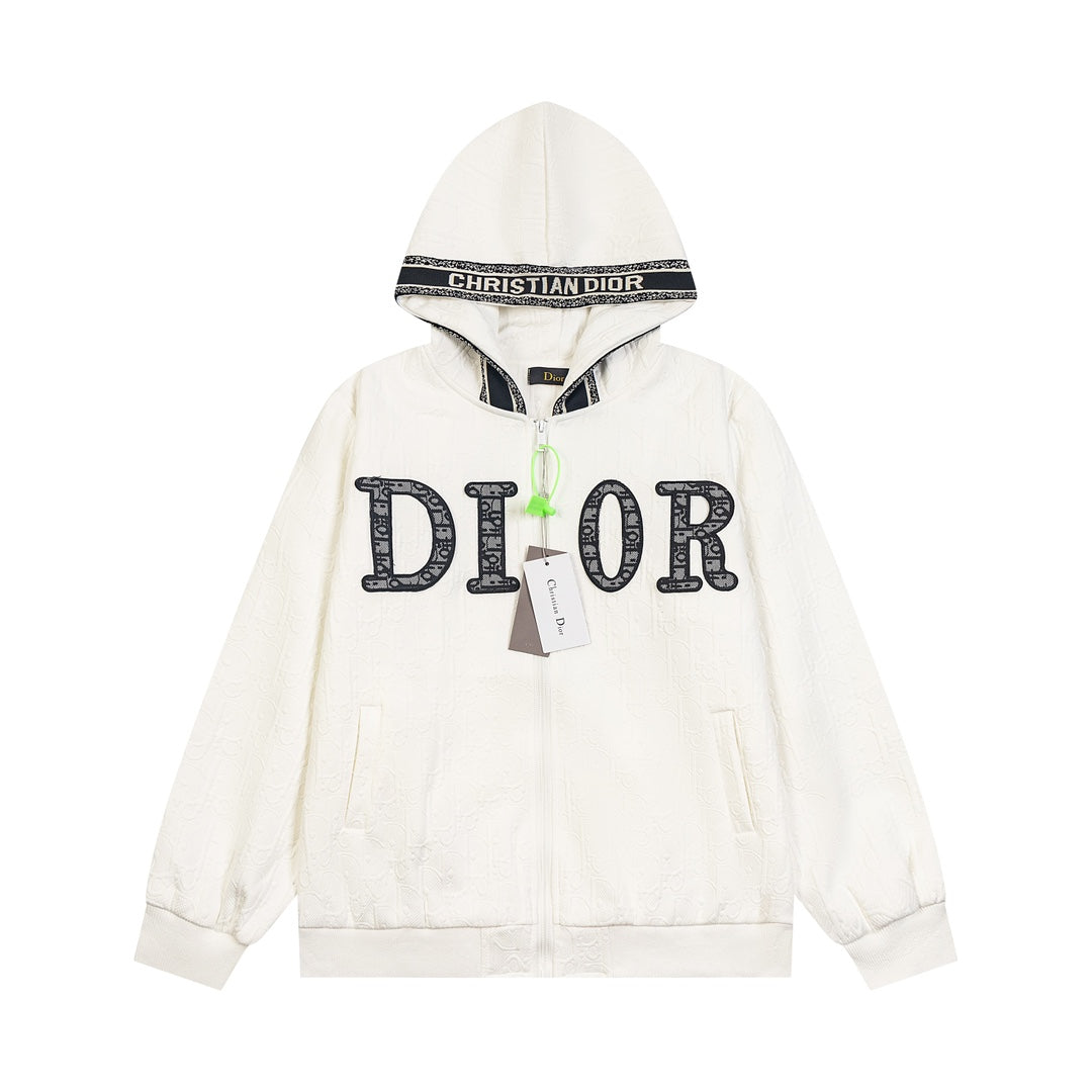 【 Dior 旗艦店】ご好評に付き再入荷!!