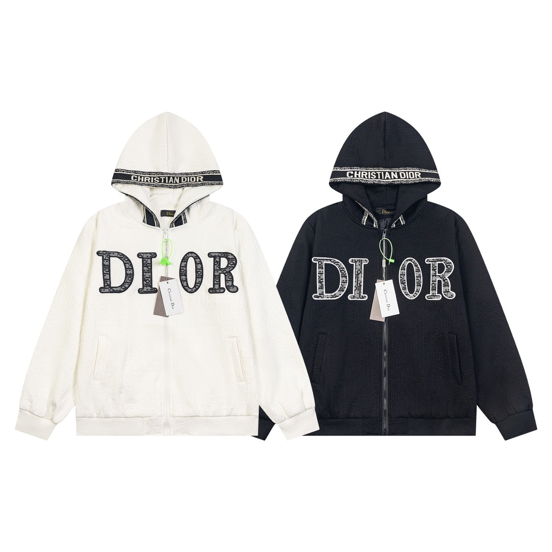 【 Dior 旗艦店】ご好評に付き再入荷!!