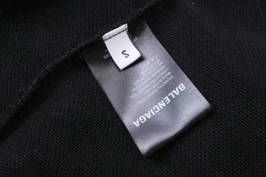 【BALENCIAGA公式旗艦店】好評に付き再入荷!!