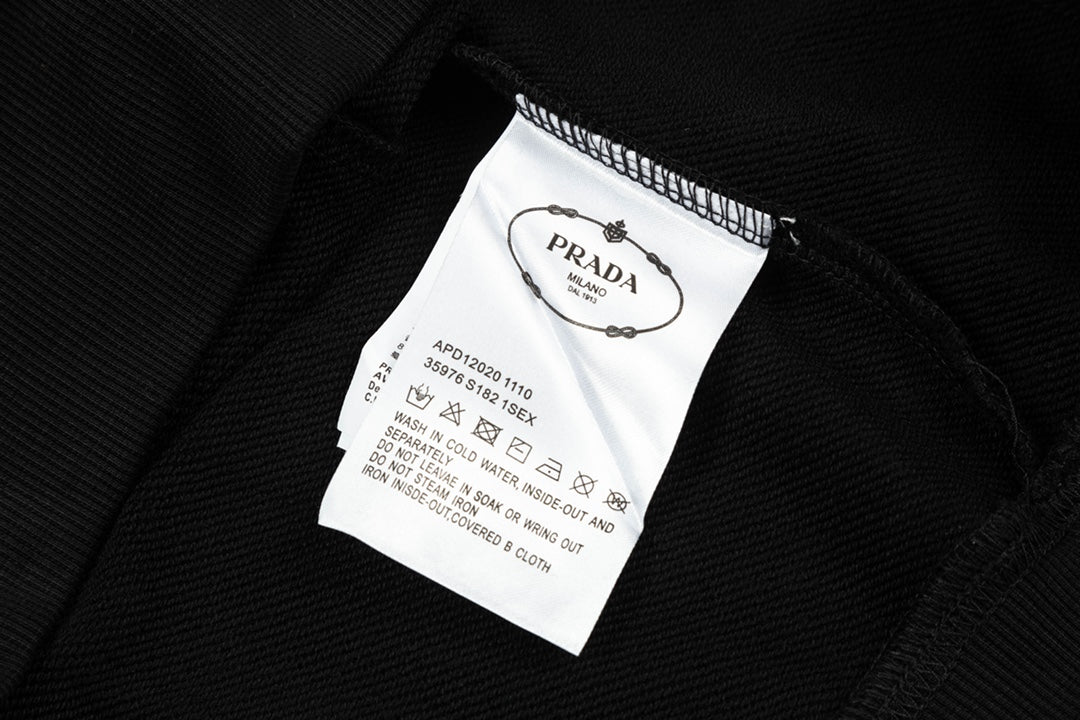 【Prada】( プラダ ) 【即日出荷】ご好評に付き再入荷!
