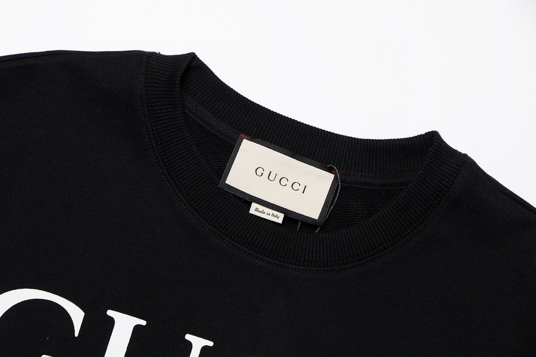【 Gucci 旗艦店】ご好評に付き再入荷！！