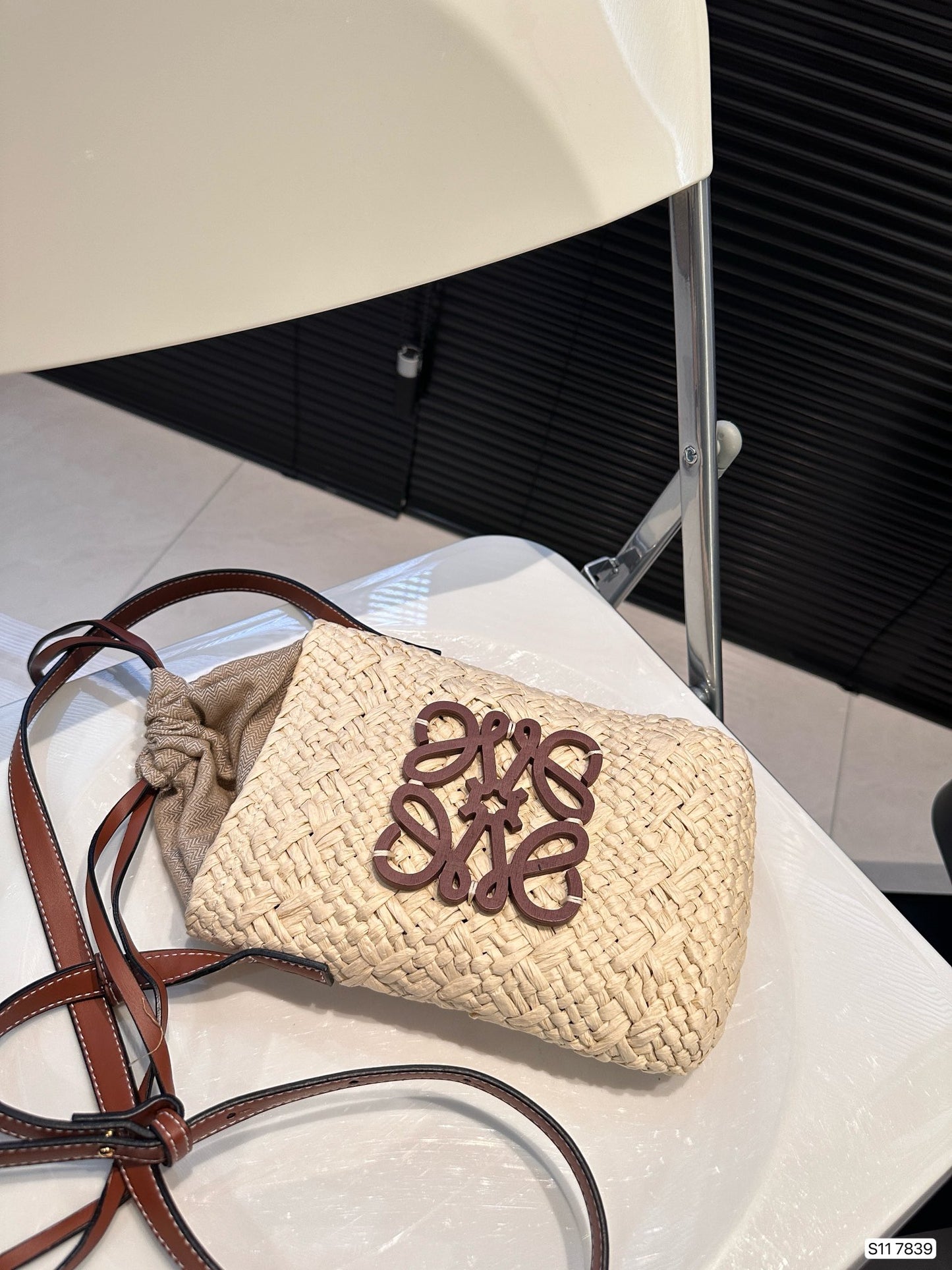 ◇LOEWE◇Paula's Ibiza アナグラム スモールバッグ