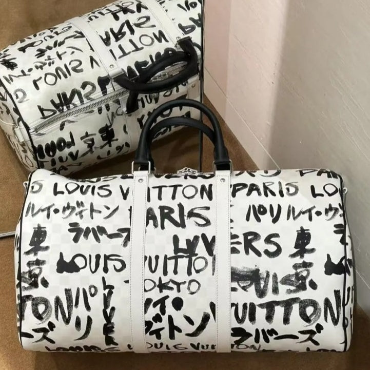 《大胆デザイン》LV キーポル・バンドリエール50
