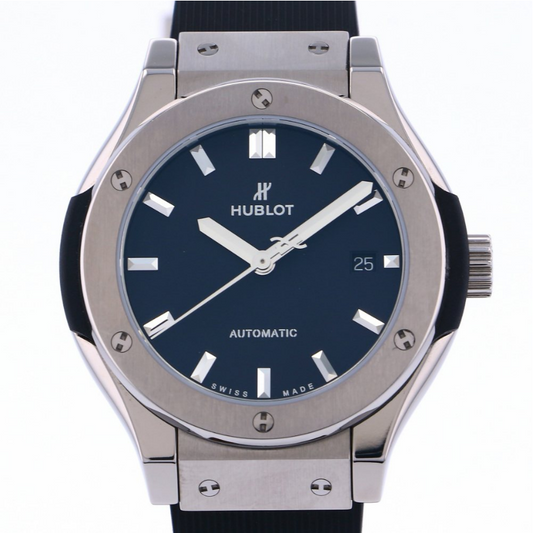 ウブロ HUBLOT クラシックフュージョン チタニウム 582.NX.1170.RX