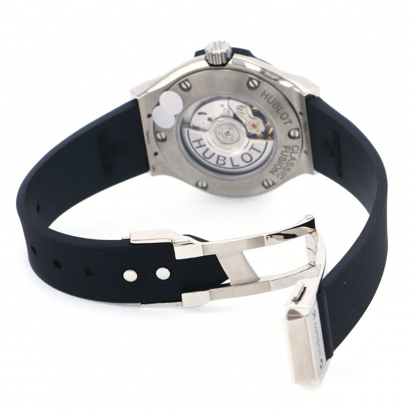 ウブロ HUBLOT クラシックフュージョン チタニウム 582.NX.1170.RX