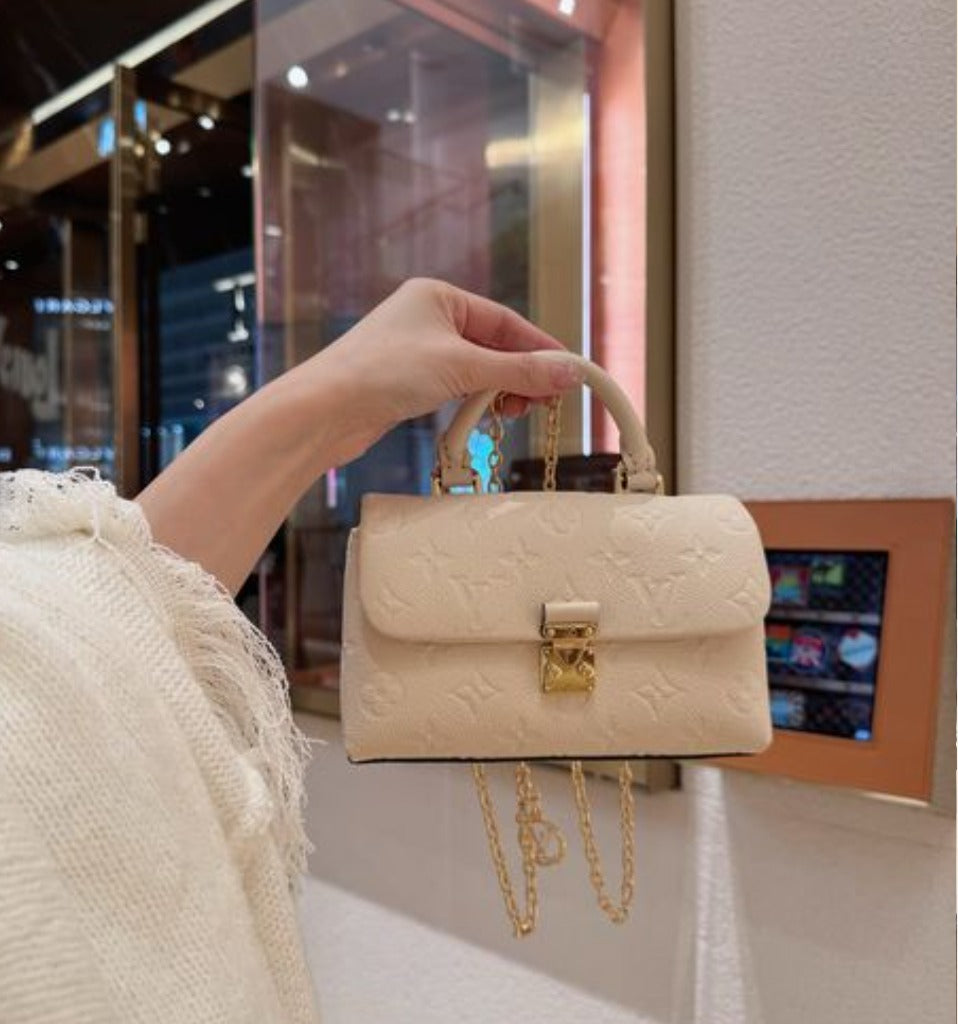 Louis Vuitton ナノマドレーヌ ハンドバッグ 2way M12144 M12145