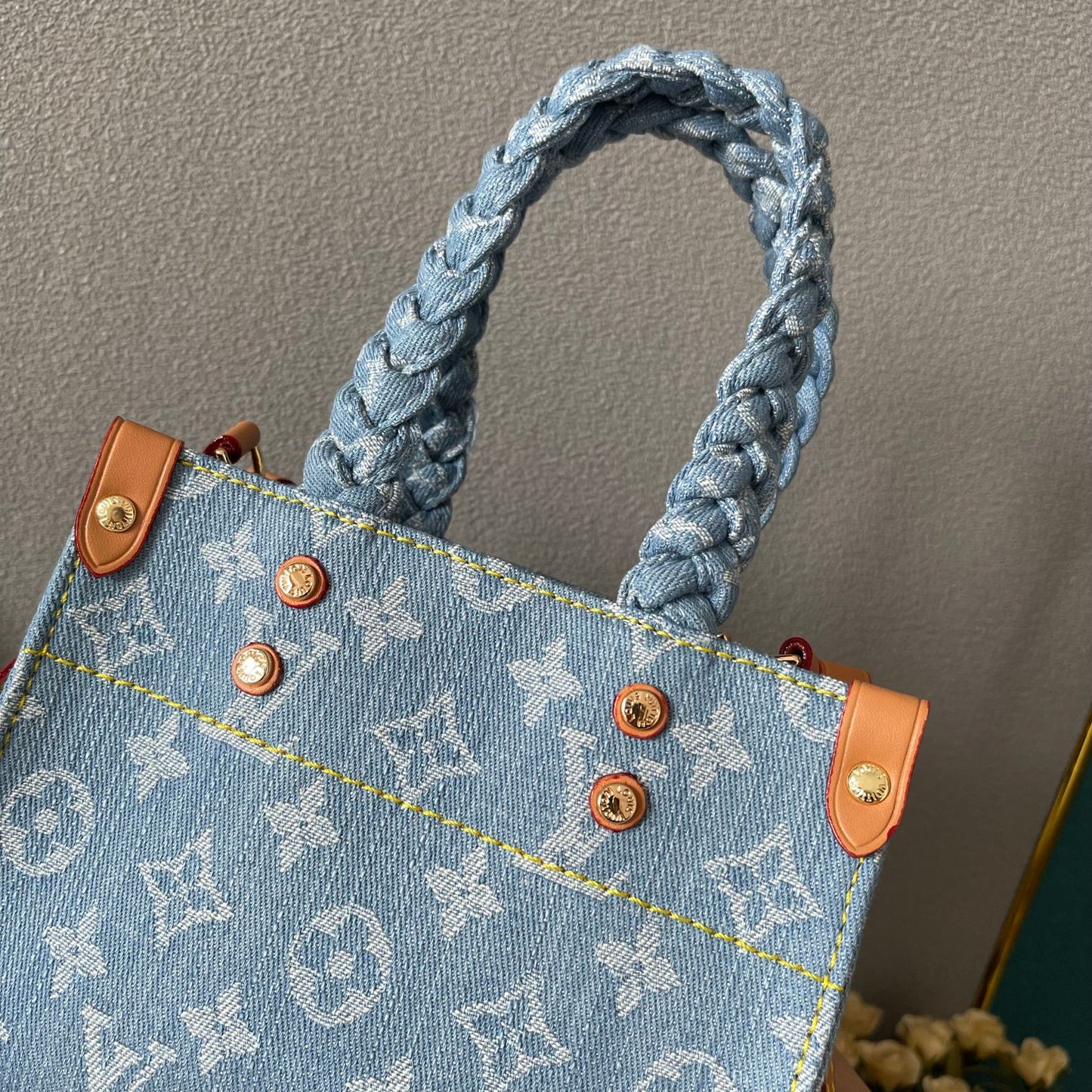 【持ち手もかわいい♡】Louis Vuitton レットゴー M24897