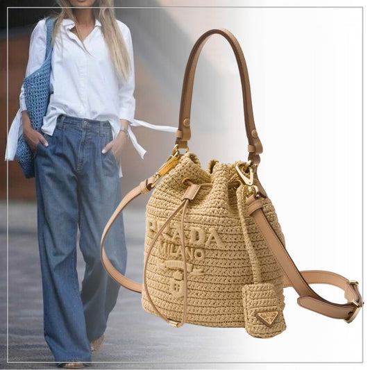 PRADA◆ラフィア×レザー ミニバケットバッグ ストラップ付
