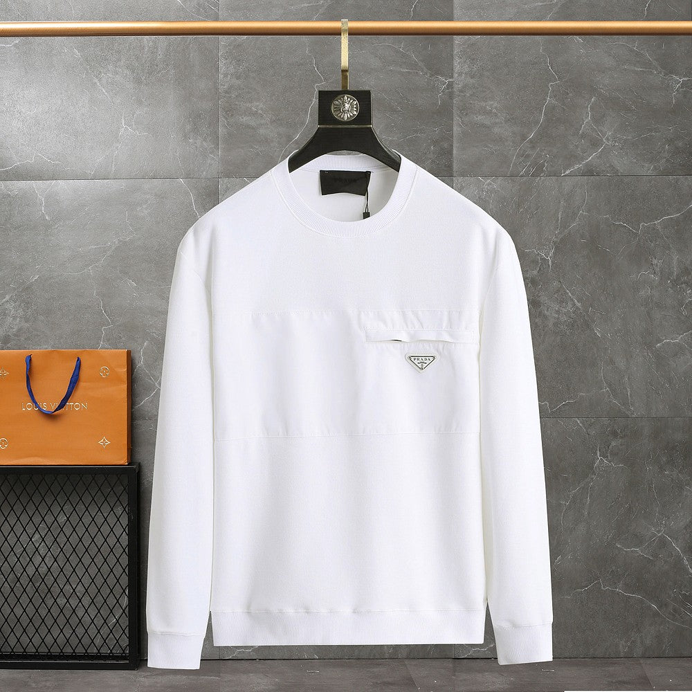 【PRADA 公式旗艦店】好評に付き再入荷！！
