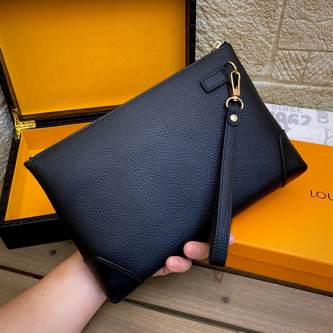 LOUIS VUITTON（ルイヴィトン）クラッチバッグ 28x19x3cm
