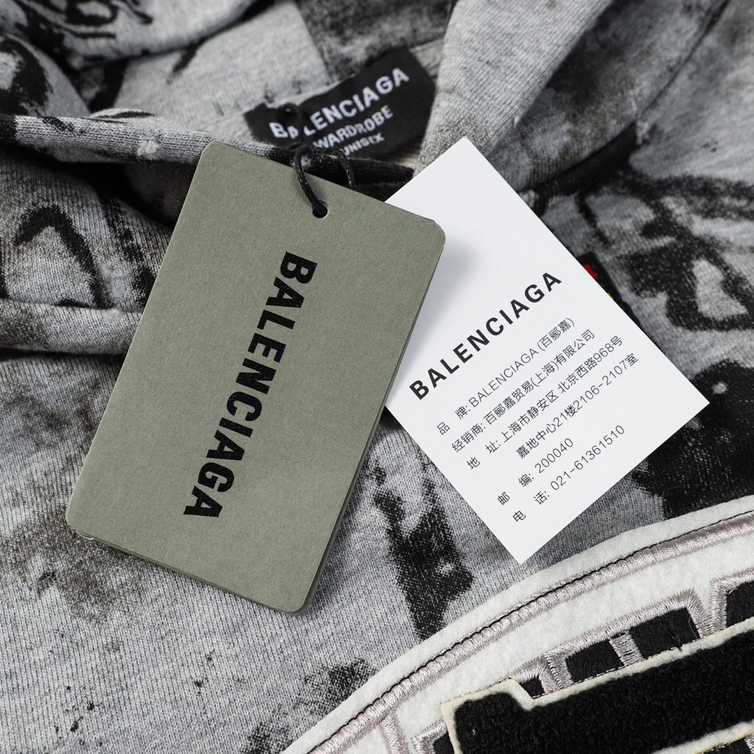 【BALENCIAGA公式旗艦店】好評に付き再入荷！！