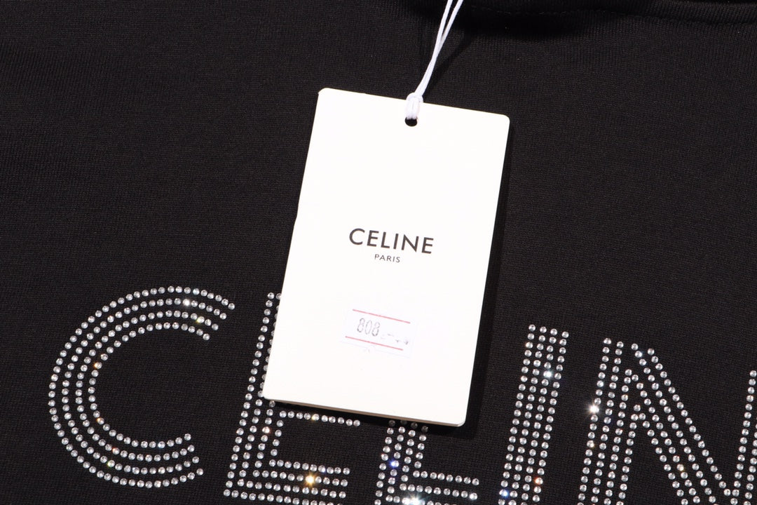 【CELINE 公式旗艦店】セリーヌ好評に付き再入荷！