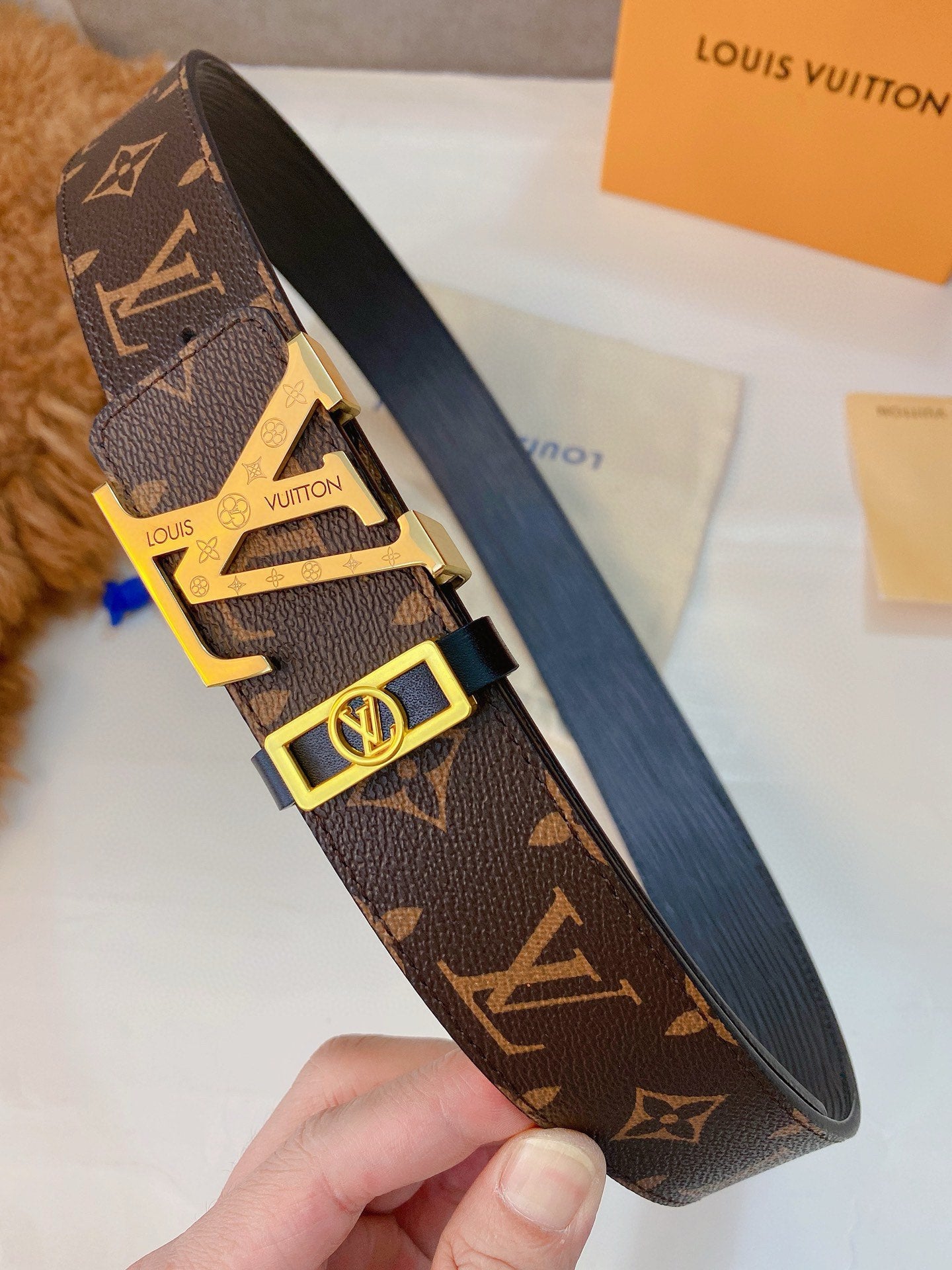 Louis Vuitton  オリジナルベースレザー水紋シリーズ