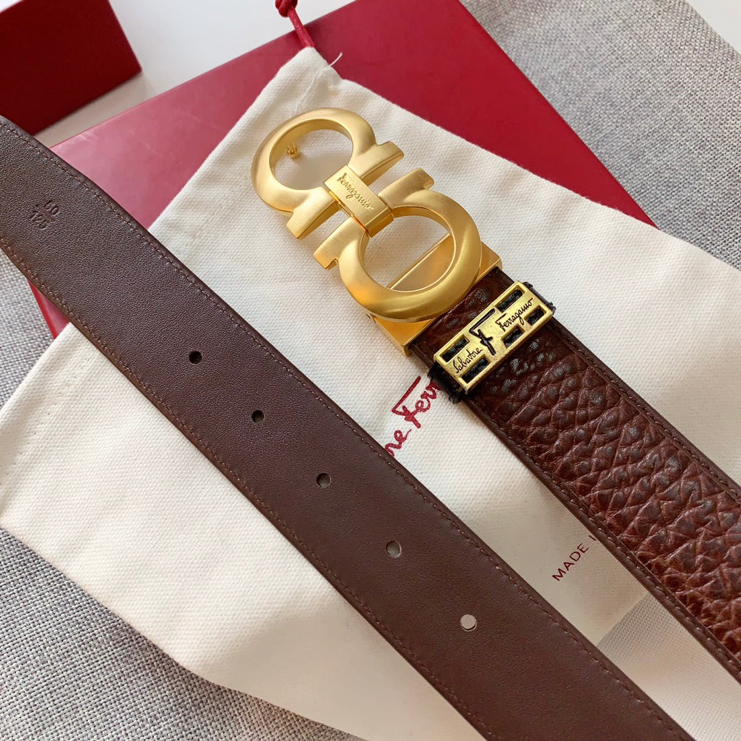 FERRAGAMO  輸入された第一層の牛革の縁取りデザイン