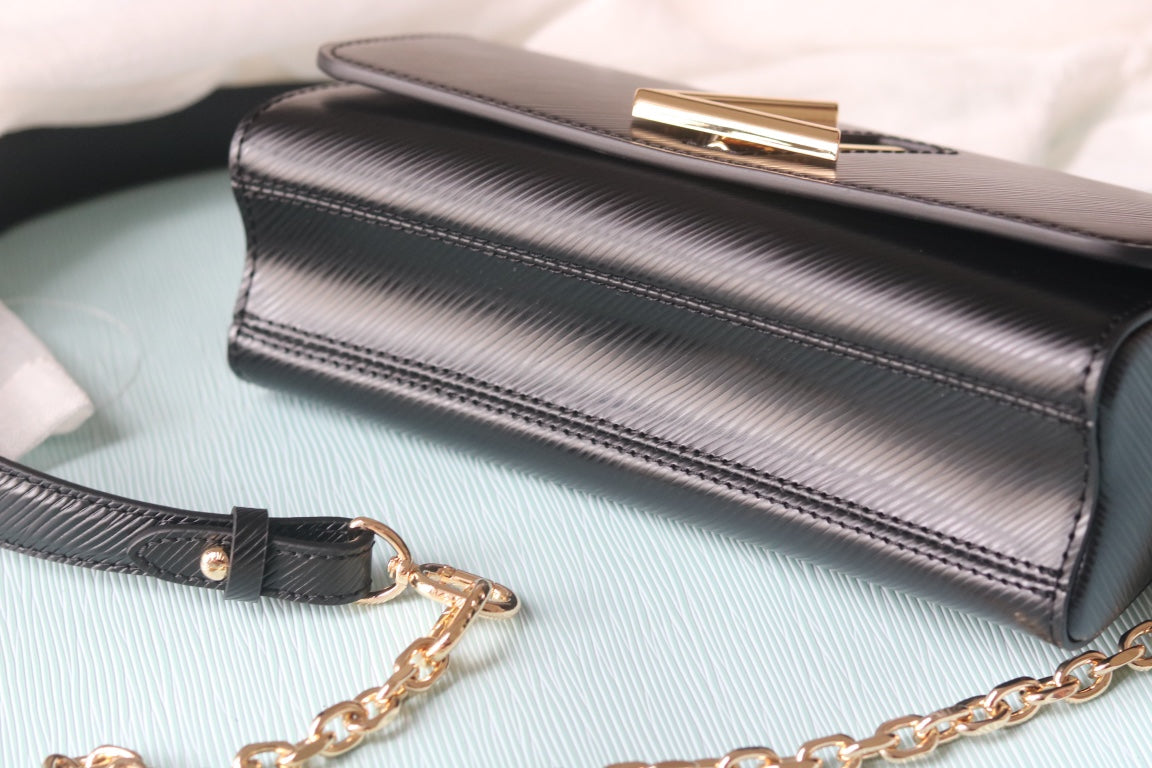 Louis Vuitton 多用途な ショルダーバッグ【ツイスト WEST】人気  M50397   M24566  M24548  M24549