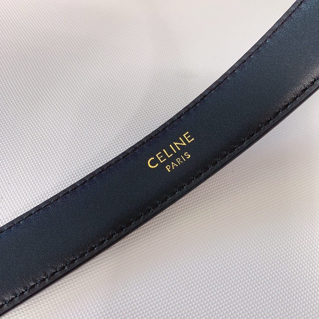 ☆CELINE☆ イタリア製オリジナルカーフスキンレザー