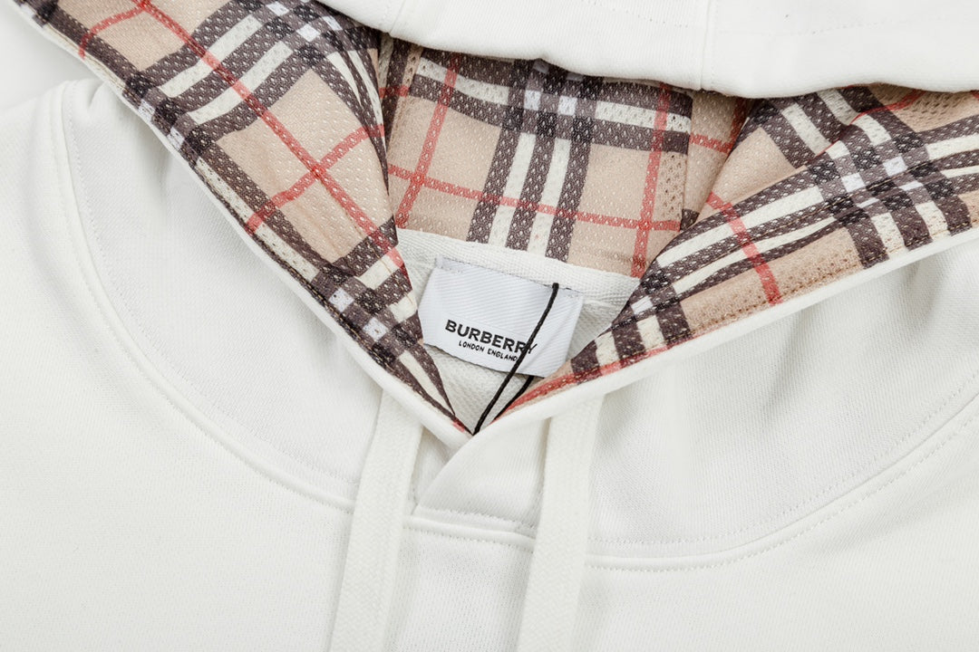 【BURBERRY】男女兼用 ご好評に付き再入荷！