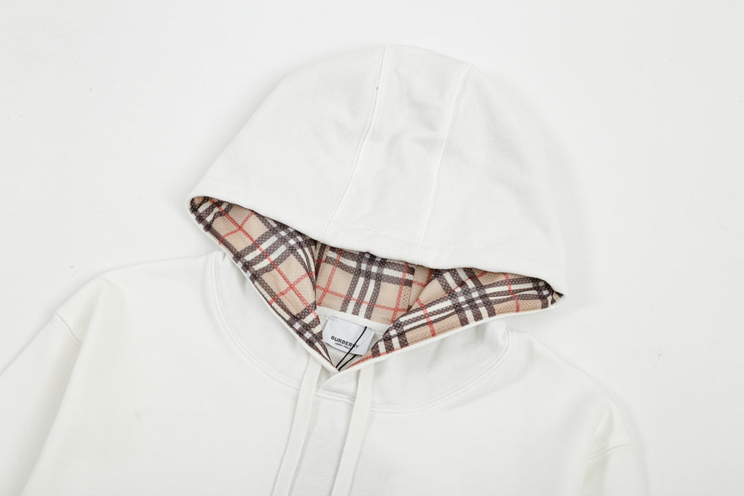 【BURBERRY】男女兼用 ご好評に付き再入荷！