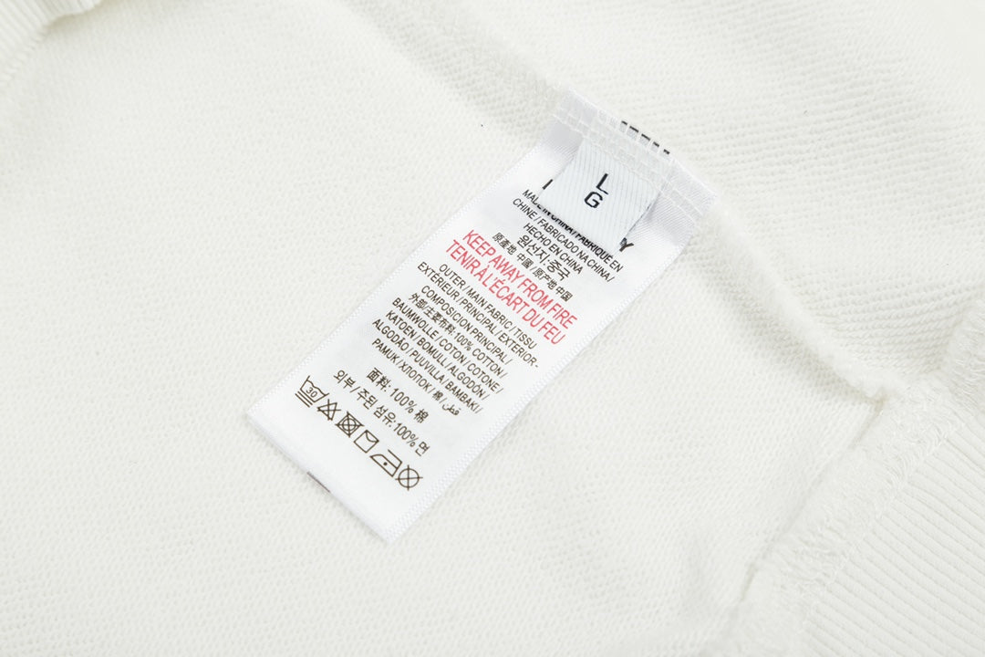 【BURBERRY】男女兼用 ご好評に付き再入荷！