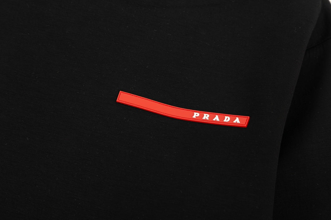 【PRADA公式旗艦店】好評に付き再入荷！！