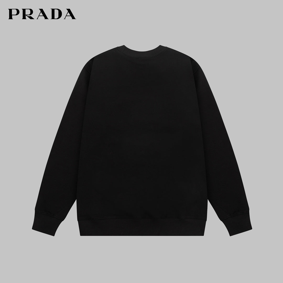 【PRADA公式旗艦店】シンプルで汎用性の高いラウンドネック長袖スウェットシャツ