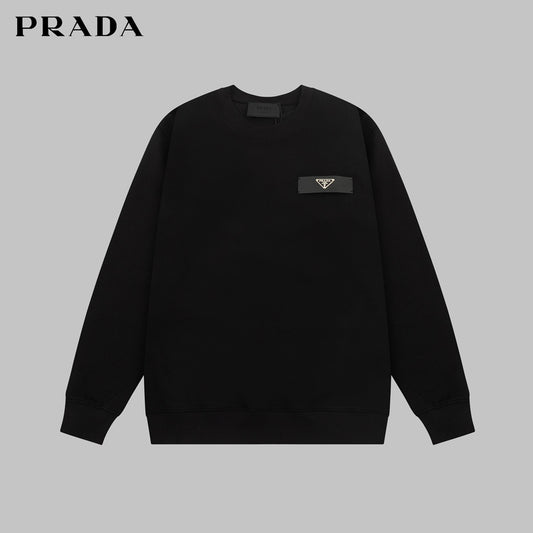 【PRADA公式旗艦店】シンプルで汎用性の高いラウンドネック長袖スウェットシャツ