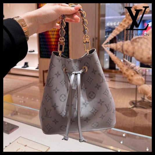 【上品フォルムが可愛い★】Louis Vuitton ネオノエBB  M12749