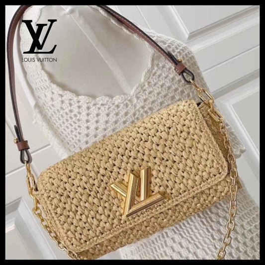 【夏らしくエレガント♪】Louis Vuitton　ショルダーバッグ  M25030