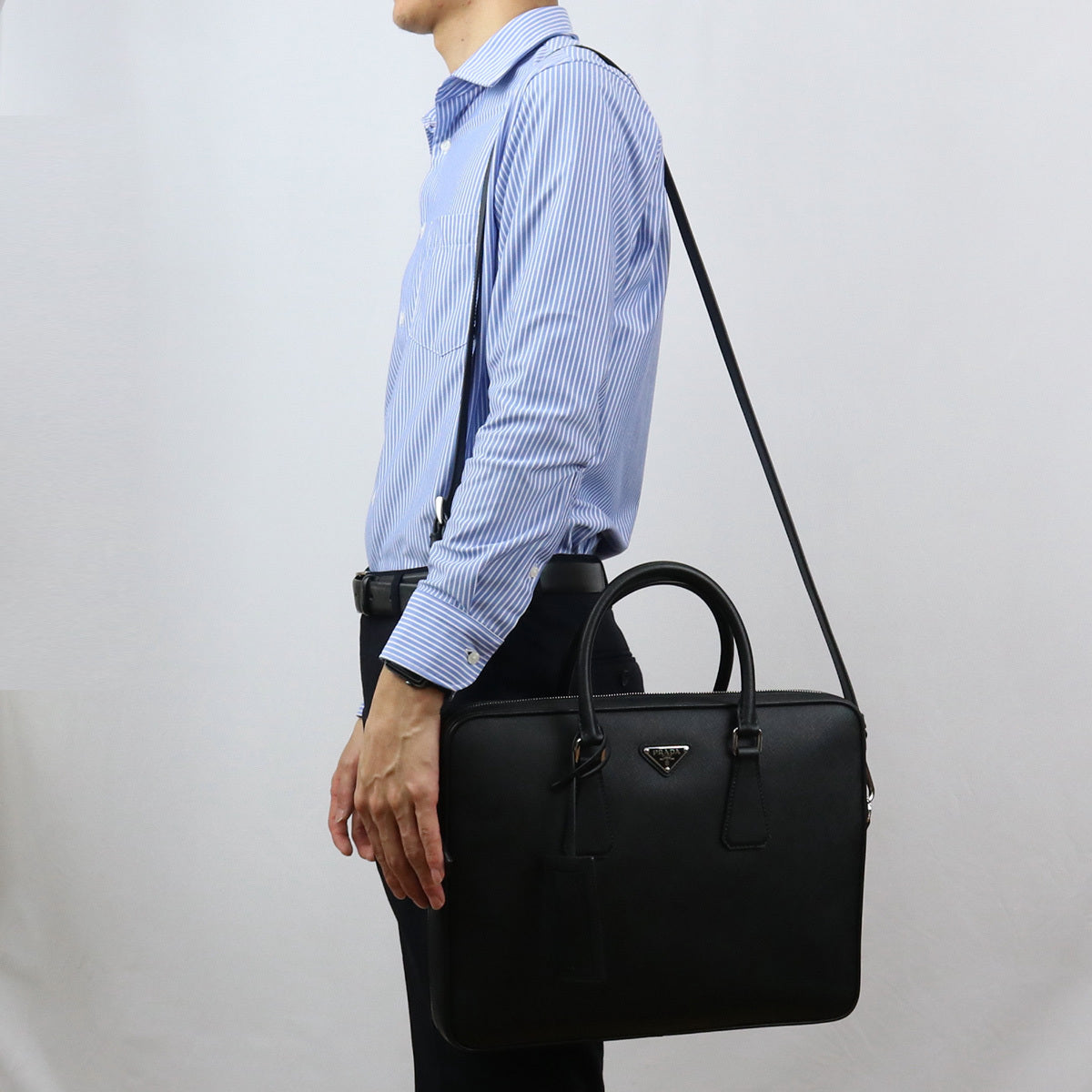 PRADA 2way ブリーフケース 2VE368 F0002
