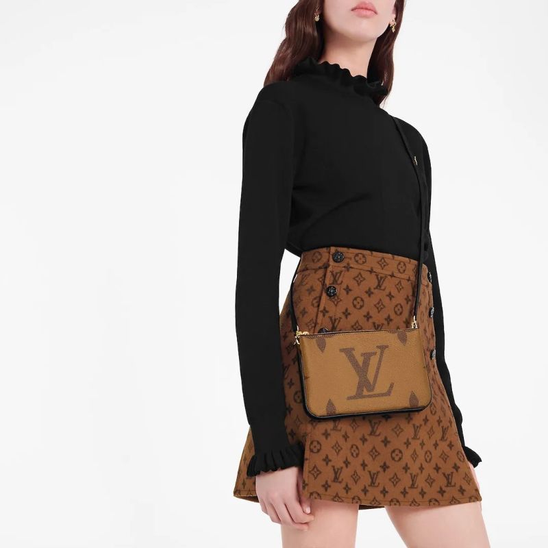 【Louis Vuitton】ヴィトン フォールド・ミー ポーチ
