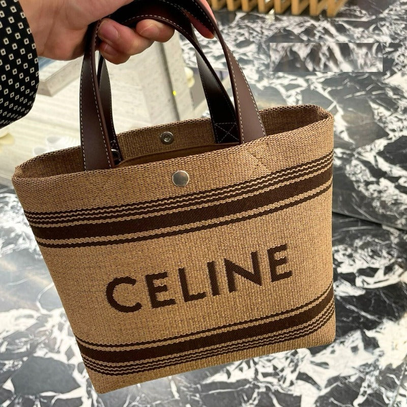 ★ラフィア素材が可愛い★【CELINE】ミュージアム カゴバック