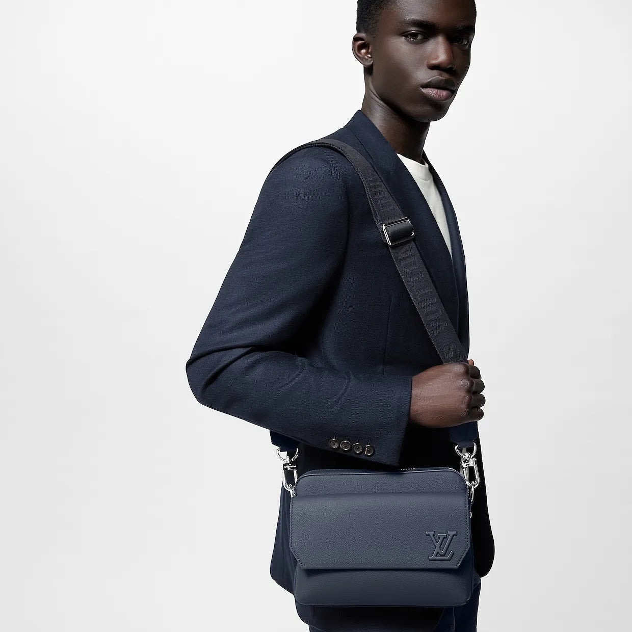 【スマート♪】Louis Vuitton★ファストライン・メッセンジャー M22482  M22611