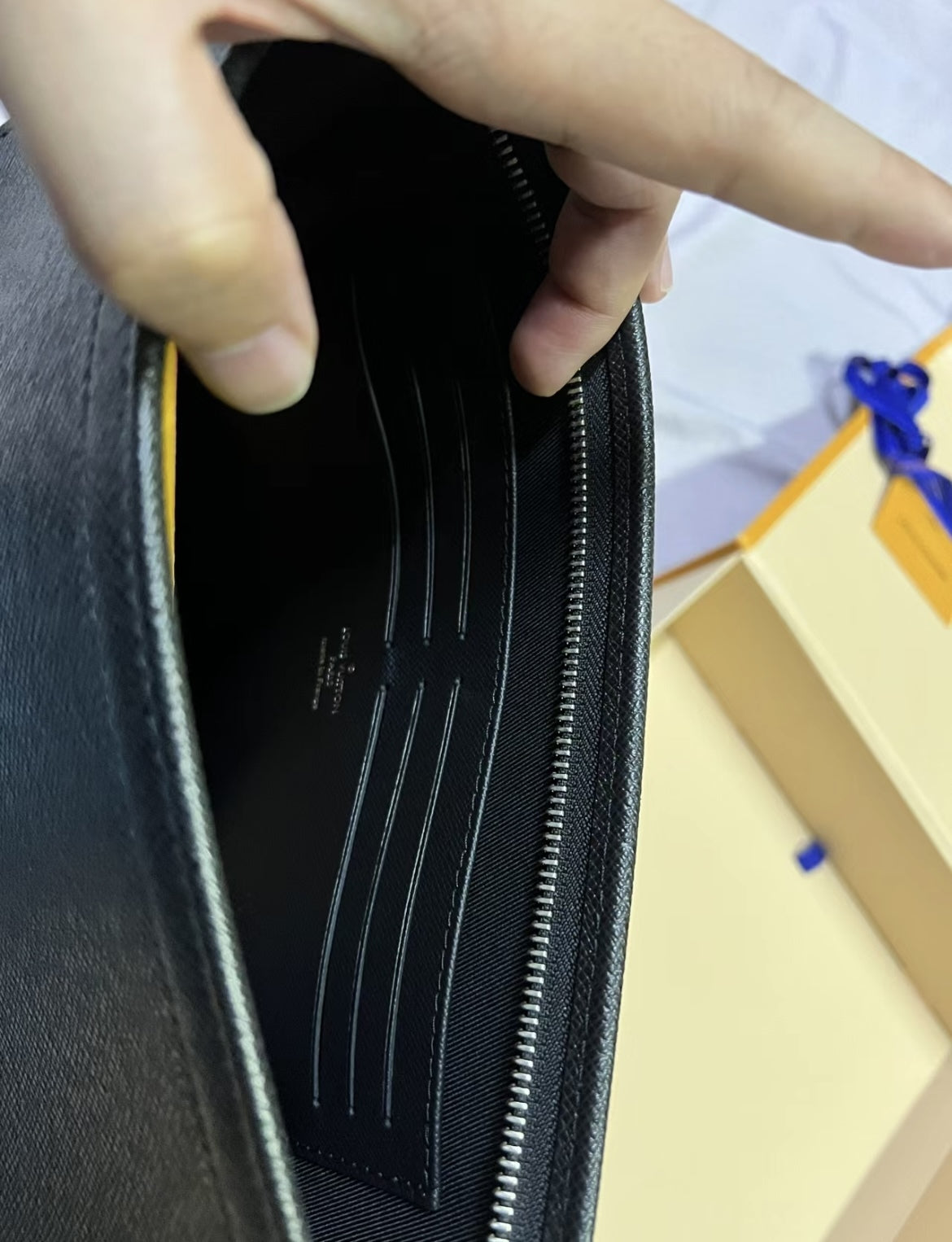 【シンプルお洒落に♪】ルイヴィトン★セカンドバッグ M30450
