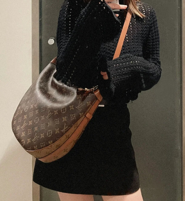 【エレガントな半月型】Louis Vuitton ループ・ホーボー  M46311