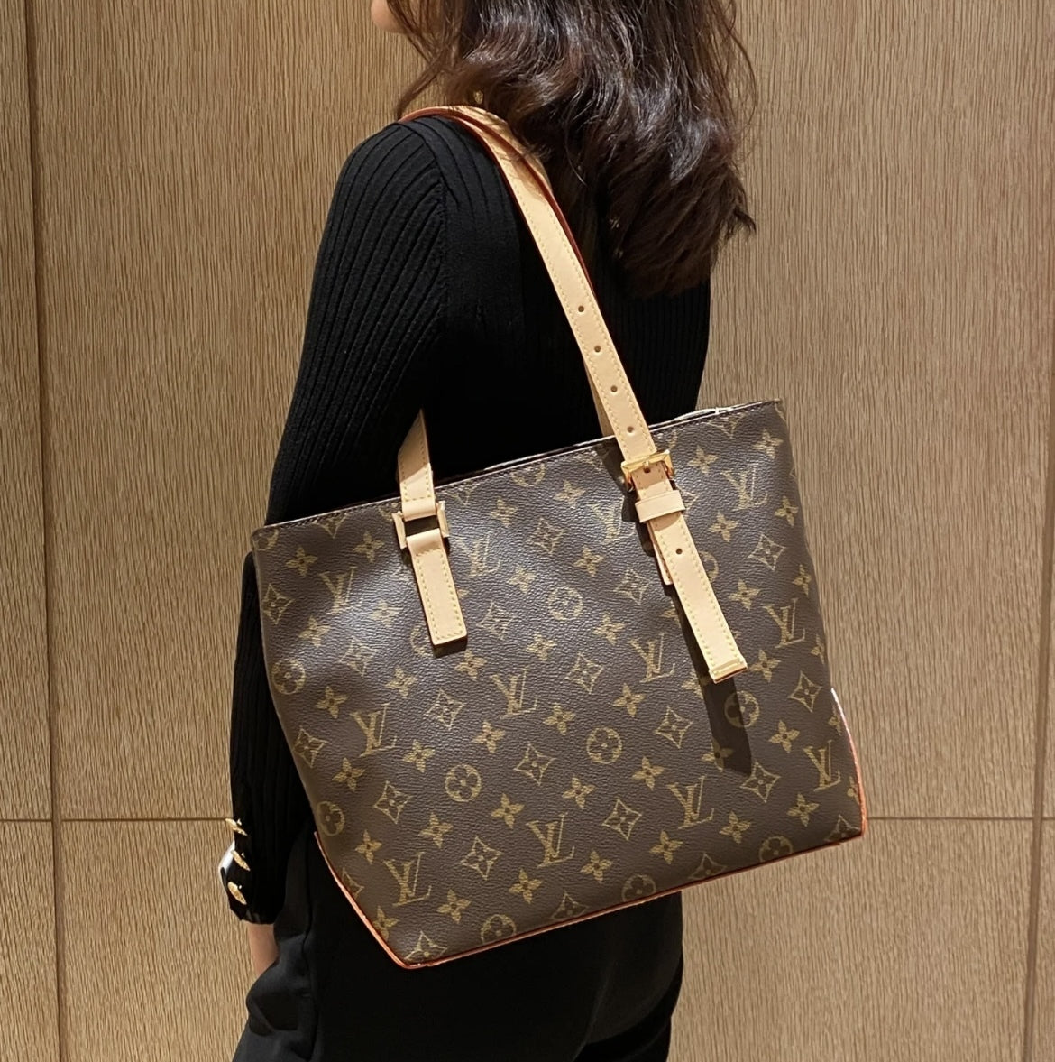 【お洒落で機能性も抜群★】LouisVuitton★トートバッグ　ピアノ  M12095