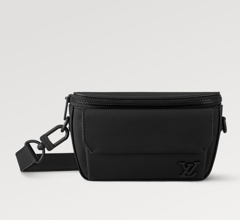 LouisVuitton《パイロット ウェアラブルウォレット》黒 DHL 直営  M83563M83560