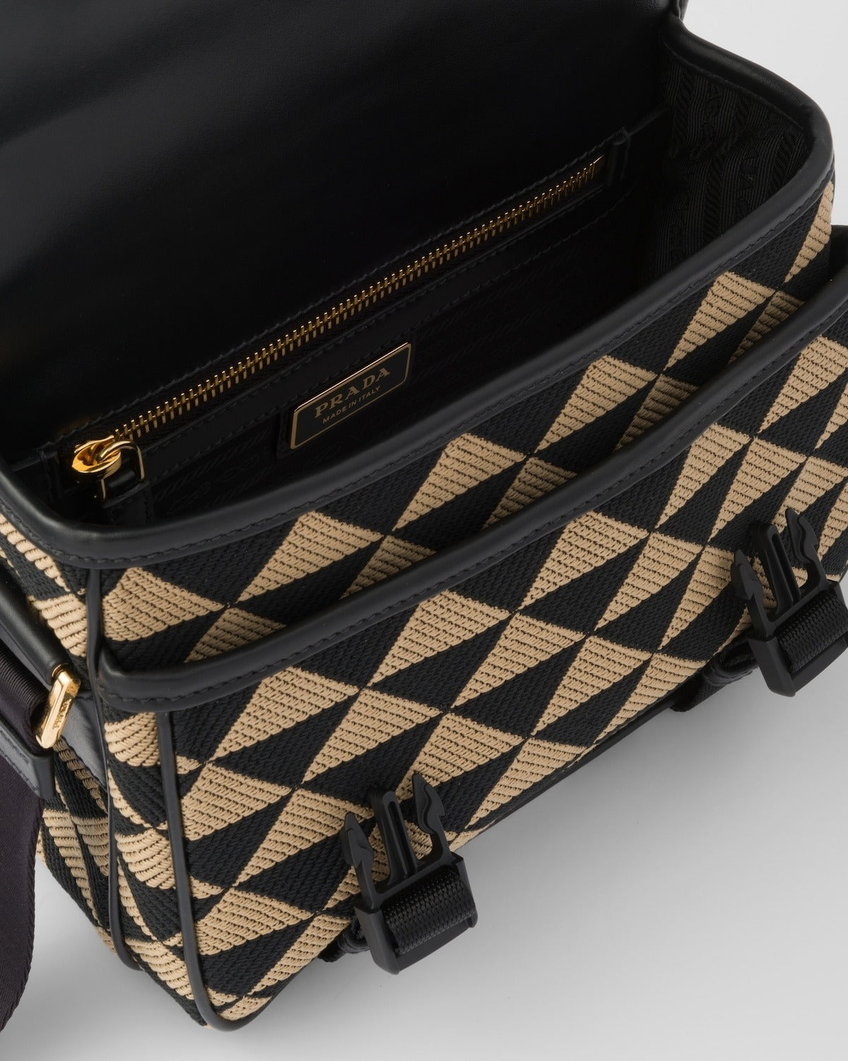 【PRADA】プラダ シンボル エンブロイダリーファブリックバッグ