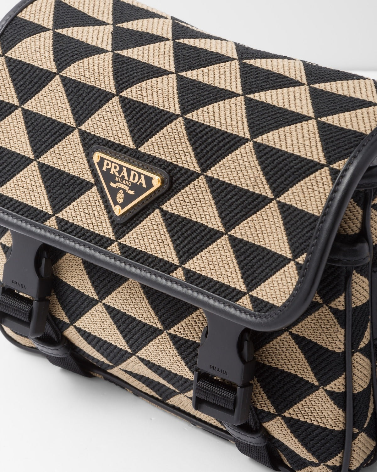 【PRADA】プラダ シンボル エンブロイダリーファブリックバッグ