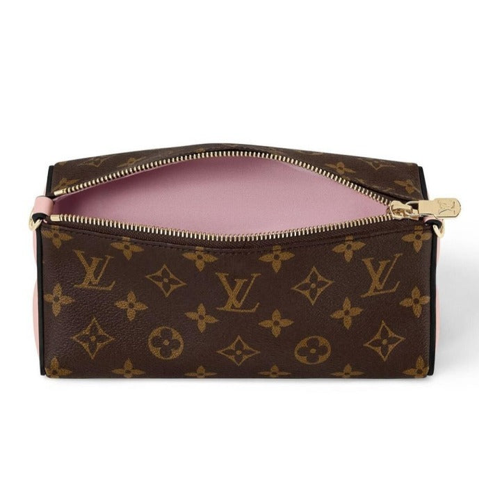 《Louis Vuittonの美しさを纏う》LV ブルームポーチ  M11672 M11303