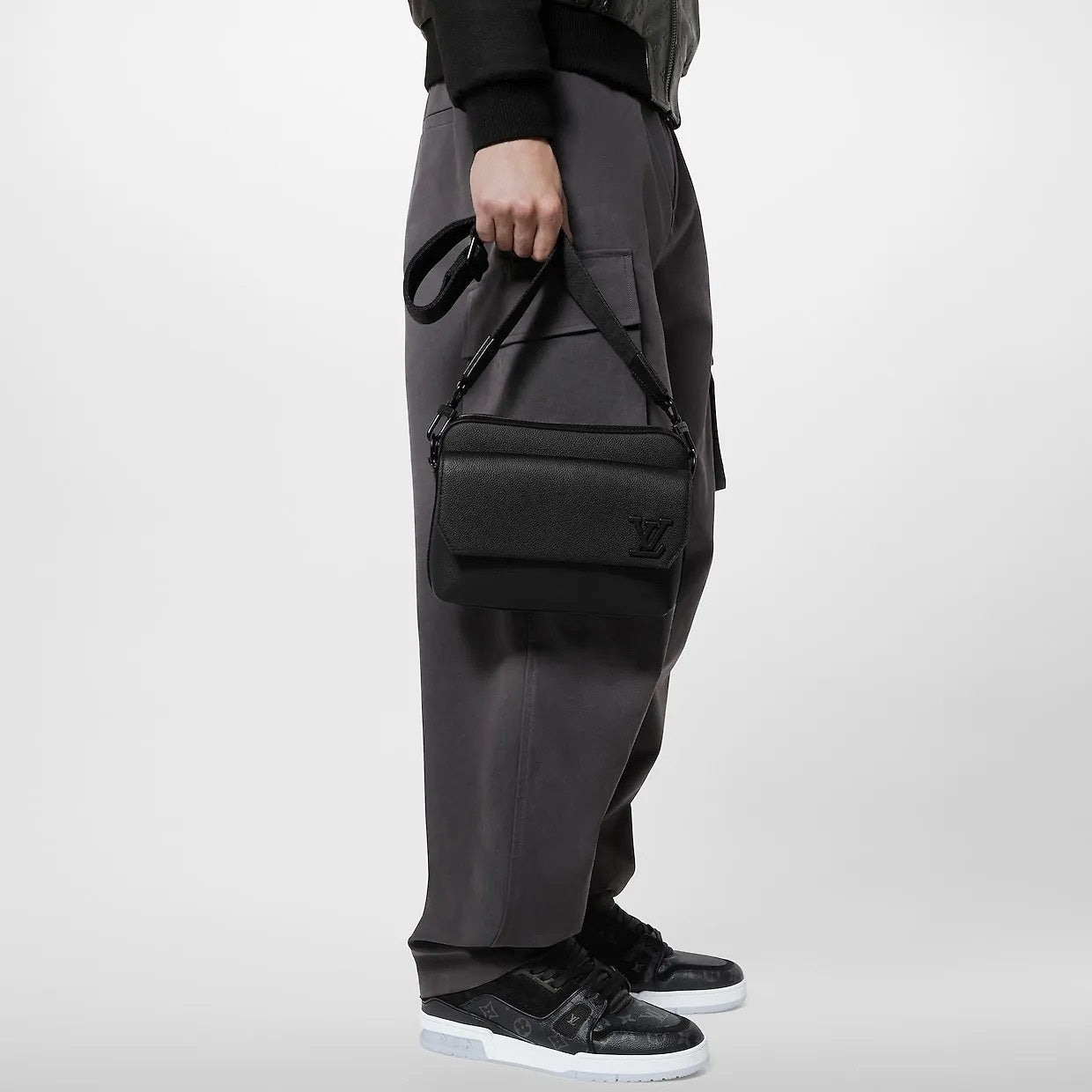 【スマート♪】Louis Vuitton★ファストライン・メッセンジャー M22482  M22611